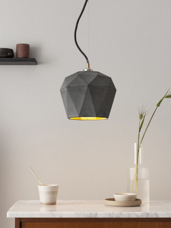 [T3] dark Hängeleuchte trianguliert