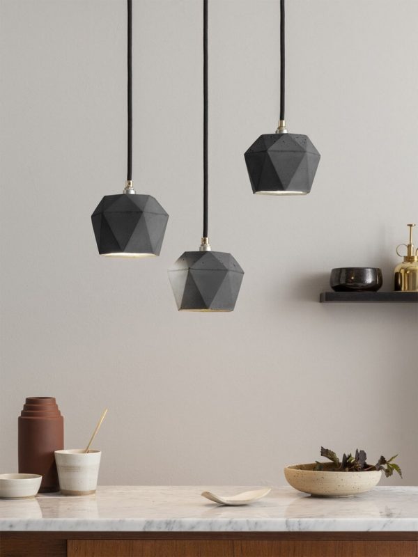 [T2] set dark Leuchtenbündel trianguliert
