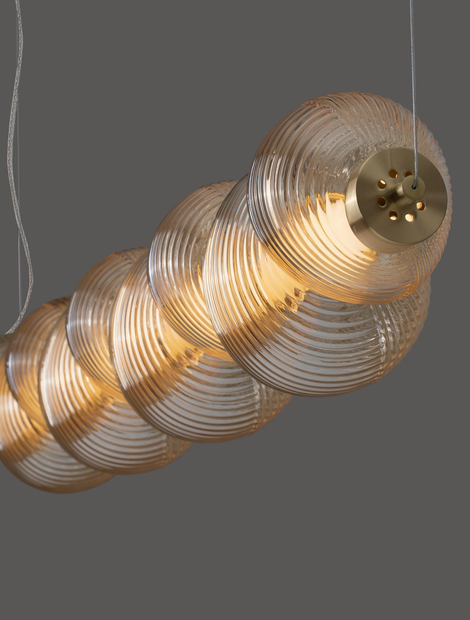 Leda Linear – Pendelleuchte – Bild 2